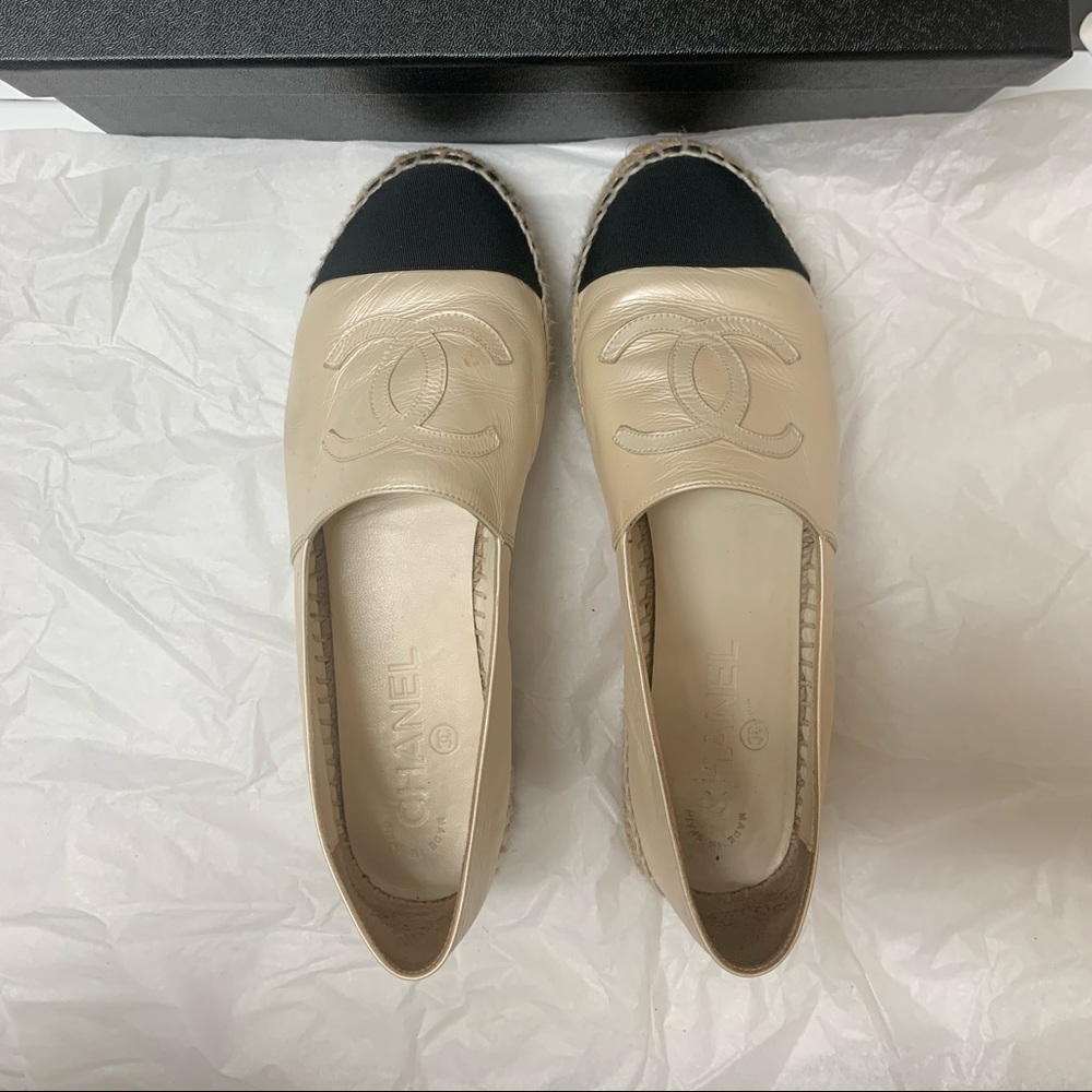 Chanel espadrilles two-tone